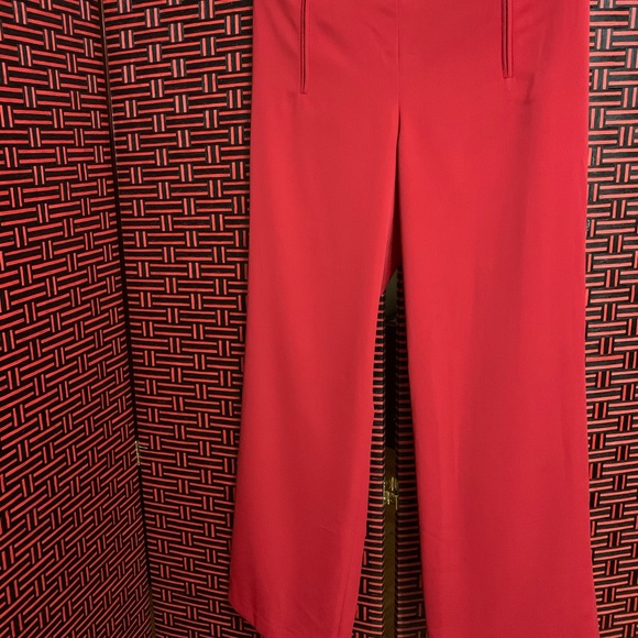 HARVE BERNARD Red full leg pants - Picture 2 of 6